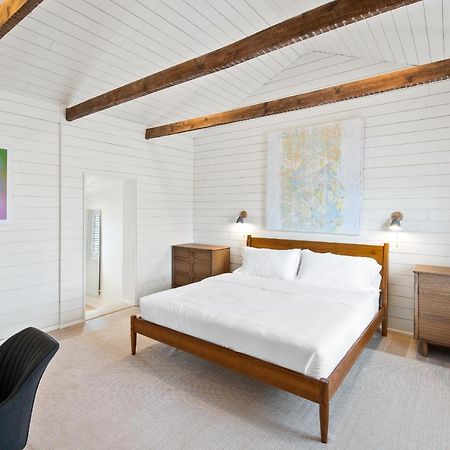 Boutique Room Steps From Downtown Mall Rose Jean Room 3 Charlottesville Eksteriør bilde