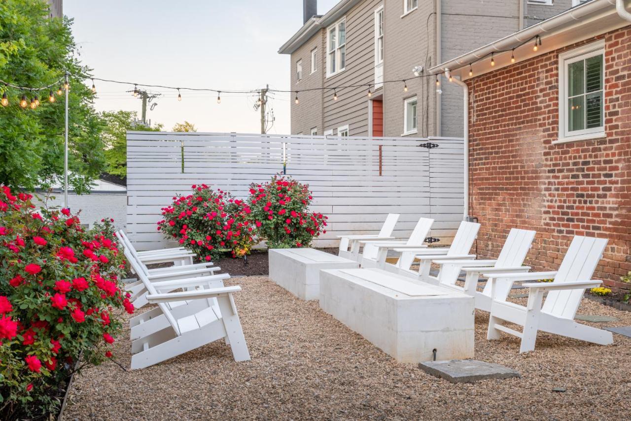 Boutique Room Steps From Downtown Mall Rose Jean Room 3 Charlottesville Eksteriør bilde